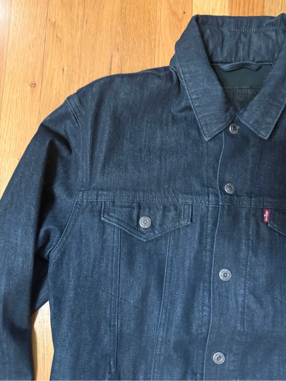 Levi's Commuter Men's Denim Trucker Jacket (L) - Picture 3 of 16